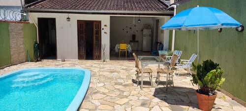 Sobrado de Veraneio na Praia, Aceita Animais de Estimação, Piscina ,área Gourmet