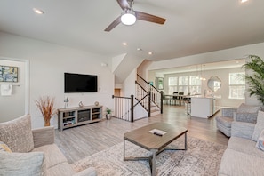 Smart TV, table football - Modern North Myrtle Beach Oasis! (North Myrtle Beach)