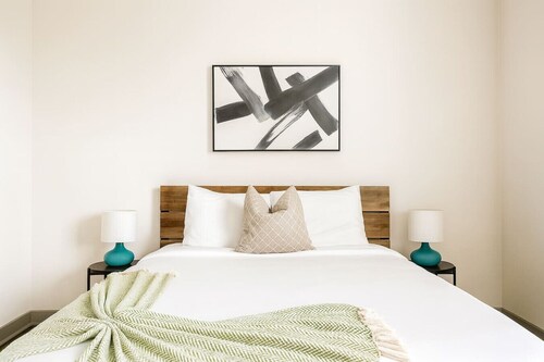 Sleepover | Marvelous 1BD/1BA + Gym - Little Rock