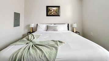 Desk, iron/ironing board, free WiFi, bed sheets