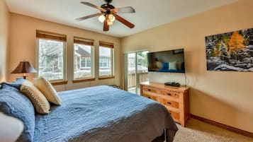 2 bedrooms, iron/ironing board, travel crib, WiFi