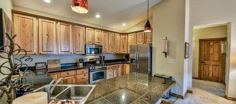 Close to slopes-Walk to Downtown Winter Park!