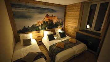 12 soveværelser, skrivebord, strygejern/strygebræt, internetforbindelse