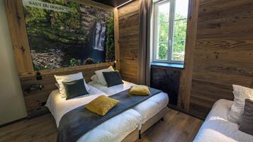 12 chambres, bureau, fer et planche Ă repasser, accĂšs Internet