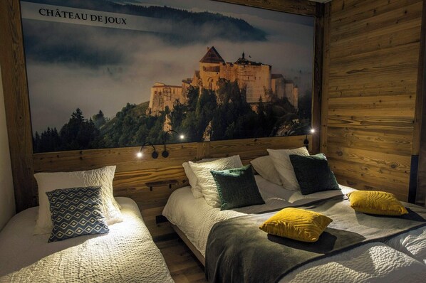 12 chambres, bureau, fer et planche à repasser, accès Internet