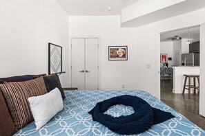 2 habitaciones, tabla de planchar con plancha y wifi 