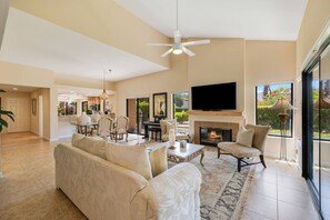 Unclassified image, 4 of 49, button - Elegant Retreat near El Paseo at Ironwood CC | Community Pool & Spa | BBQ | Haystack Green Belt (Palm Desert)