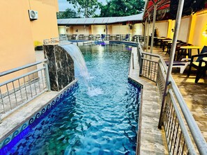 Alberca al aire libre