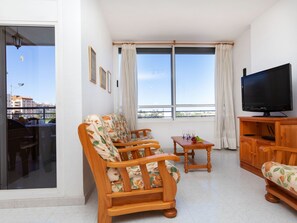 TV - Pepa House by Interhome (Vinarós)