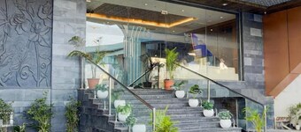 HOTEL VISTA ORCHID