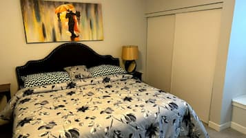 Executive Suite | 1 bedroom, individually decorated, individually furnished, desk