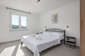 2 chambres, Wi-Fi gratuit, draps fournis