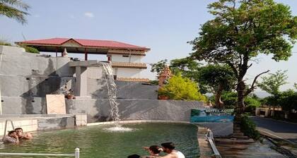 Aqua Hotel