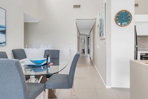 Dining - 3-Bed with Beach Views and Entertainment Area (Denhams Beach)