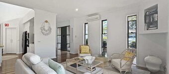 Serene Luxury Retreat on Malua Bay