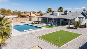 المنشأة من الخارج