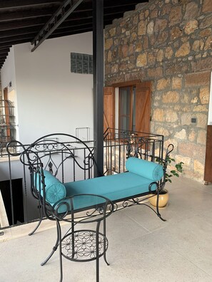 Exterior - Chakra (Ayvacik)