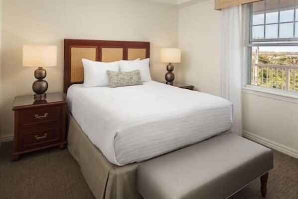 2 bedrooms, iron/ironing board, internet, bed sheets