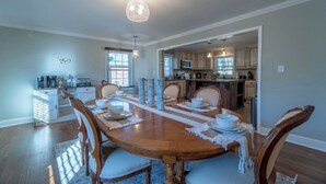 Unclassified image, 3 of 35, button -  Freshly renovated four bedroom home with a Beautiful backyard and pond.   (Greensboro)