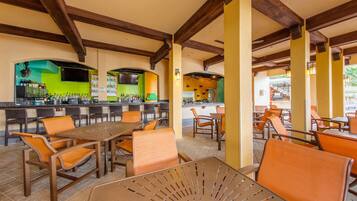 Bar (in der Unterkunft)