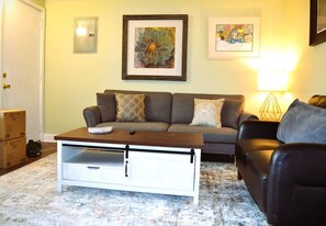 TV - A Delightful and Cozy Two-Bedroom Apartment (Grand Forks)