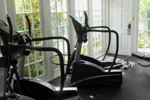 مرفق اللياقة البدنية