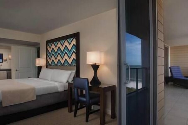 2 عدّة غرف نوم ومكواة/لوح كي وسرير سفر وخدمة الإنترنت