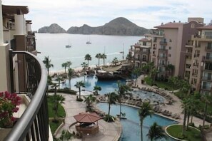 Property grounds - Villa Del Arco Resort & Spa Medano Beach, Hot Tub, Pool (Cabo San Lucas)
