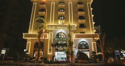 Luxury Phoenix Hotel