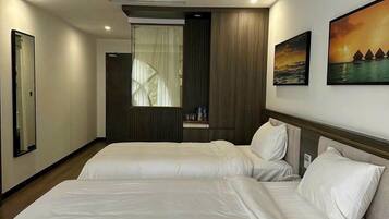 Blackout curtains, soundproofing, iron/ironing board, free WiFi