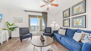 Smart TV - Beachview-Pet Friendly-Resort Amenities-GP303 (Panama City Beach)