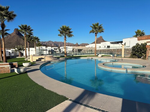 Beautiful new home in San Carlos, Sonora. Prime location very close to the beach
