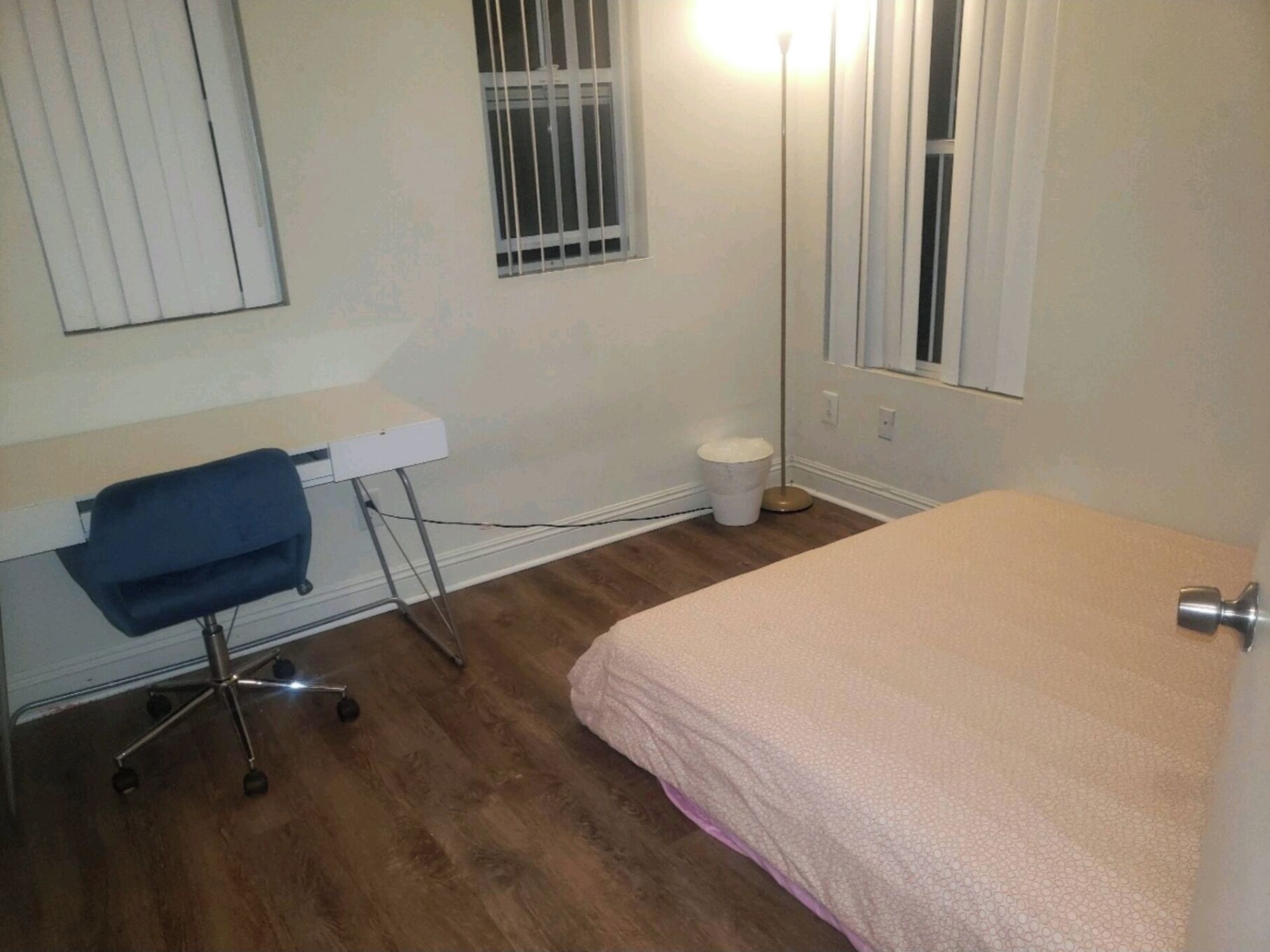 Private Room 3/3 near DTLA and USC hospital 