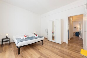 2 bedrooms, iron/ironing board, free WiFi, bed sheets - Central Flat in Camogli (Camogli)