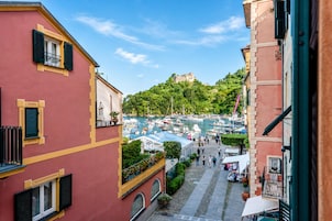 Apartamento família, 2 quartos, micro-ondas (Cozy Maria Apartment in Portofino) | Vista da propriedade