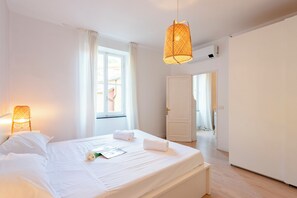 Appartamento familiare, camere multiple (Cozy Maria Apartment in Portofino) | 2 camere, ferro/asse da stiro, Wi-Fi (a pagamento), lenzuola