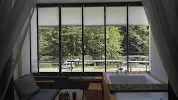 Habitación Royal, balcón, vistas al valle | Vistas desde la habitación