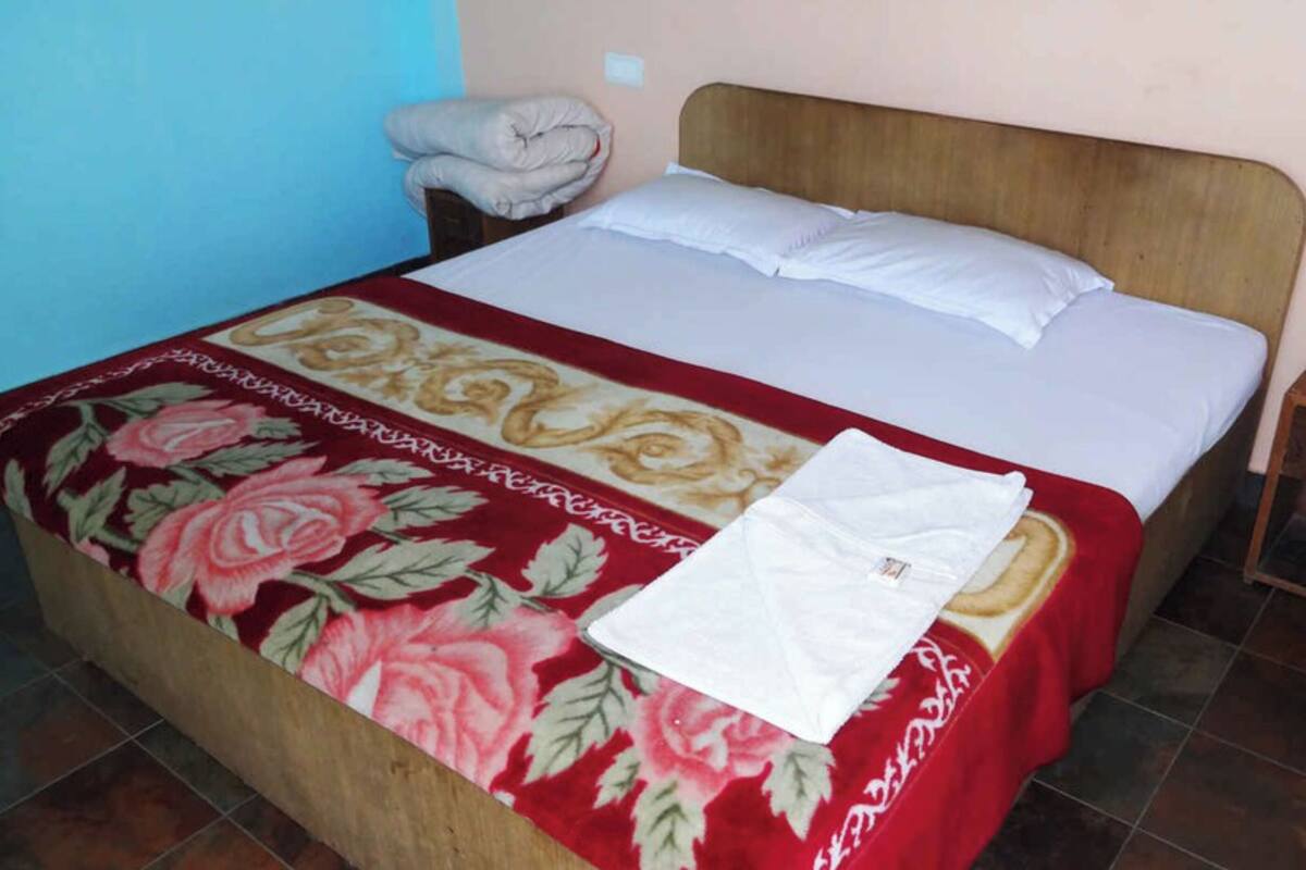 Kamar Double Standar | Kedap suara, Wi-Fi gratis, dan seprai linen