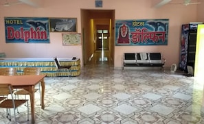 Restaurant - Goroomgo Hotel Dolphin Dalhousie (Palampur)