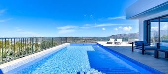 Luxury Villa Skyline Pedreguer