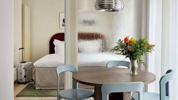 1 soverom, strykejern/-brett, reiseseng for barn og wi-fi