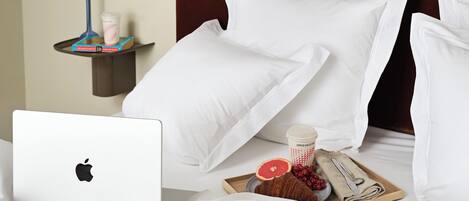 1 bedroom, iron/ironing board, travel crib, WiFi