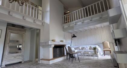 The pleasures of Andernos and a private swimming pool in your veranda