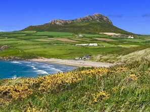 Golf - Upper Porthmawr - 5 Bedroom Cottage - Whitesands (Haverfordwest)