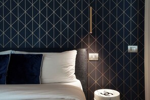 Apartment | 1 bedroom, premium bedding, down comforters, iron/ironing board - Rubini Suites (Como)