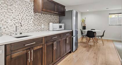 Willow Park Suite - 1 Bdrm w Wifi, near Shopping