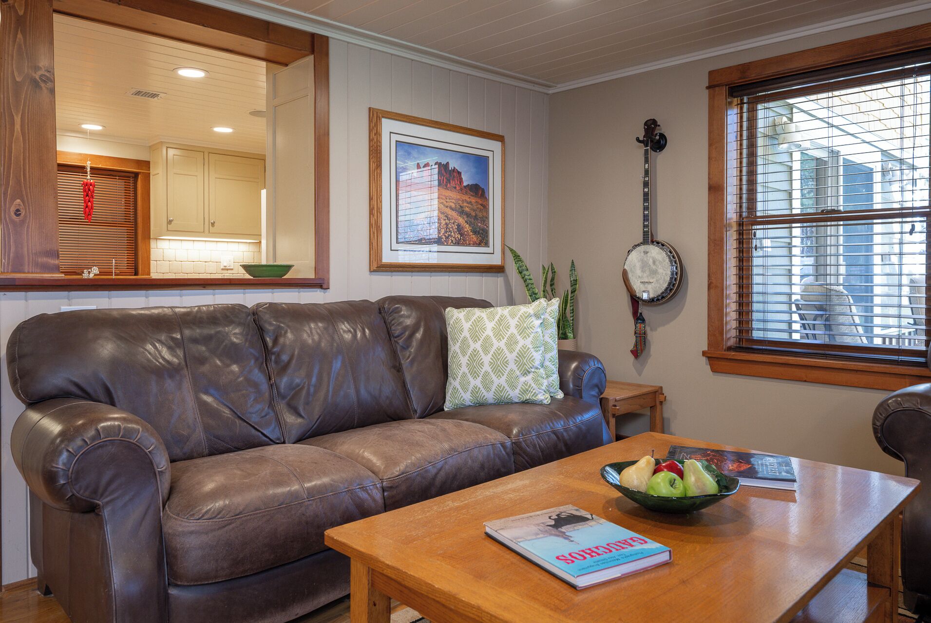 Téléviseur, bureau