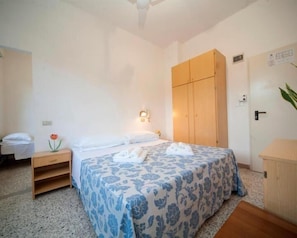 Comfort Double or Twin Room, 1 Bedroom | Desk, laptop workspace, free WiFi, bed sheets - Hotel Blue Sky (Rimini)