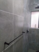 House | Bathroom | Shower, deep soaking tub, towels