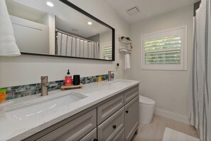 Hair dryer, towels